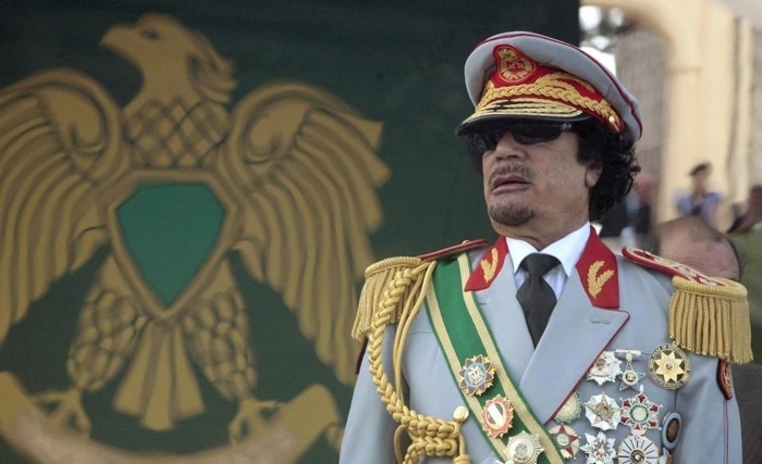  Il y a 50 ans, Kadhafi prenait le pouvoir en Libye... pour finir en 2011, déboussolé, au fond d’un trou