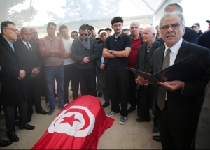 Obsèques du doyen Sadok Belaïd: Dans l’émotion et le recueillement