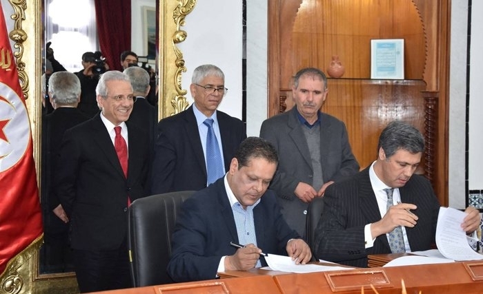 المفاوضات الاجتماعية: توقيع اتفاق حول الزيادة في الأجور في القطاع الخاص 