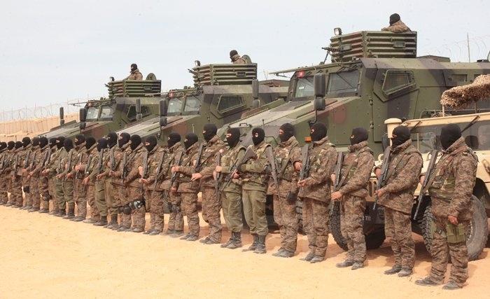 وزير الدفاع الوطني فرحات الحرشاني: اقتناء بعض المعدات الهامة في مجال مكافحة الإرهاب