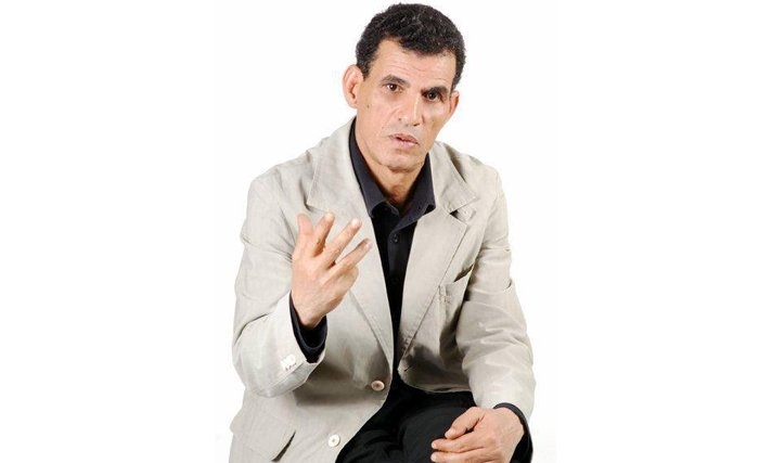 وفاة الشاعر الصغير أولاد أحمد