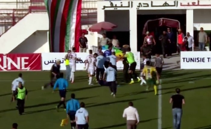الملعب التونسي يقرر الانسحاب من بطولة الرابطة الأولى لكرة القدم