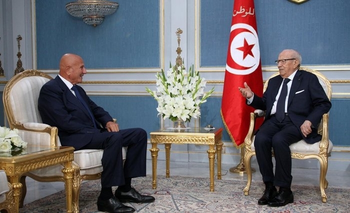 الرئيس الباجي قايد السبسي يلتقي أحمد نجيب الشابي ومهدي بن غربية