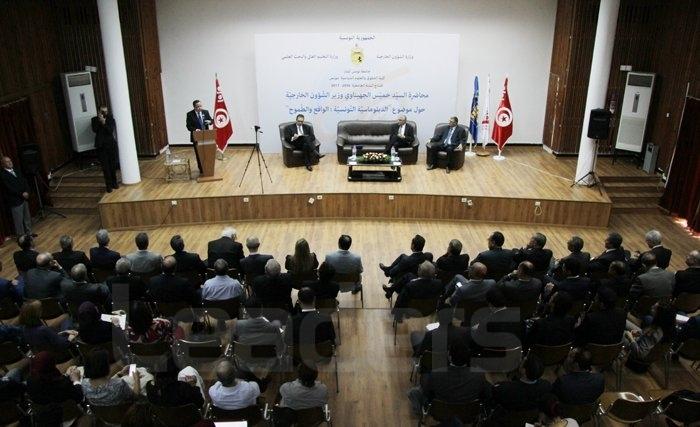 في 12 نقطة، خارطة الطريق الجديدة للديبلوماسية التونسية كما أعلن عنها الوزير خميّس الجهيناوي