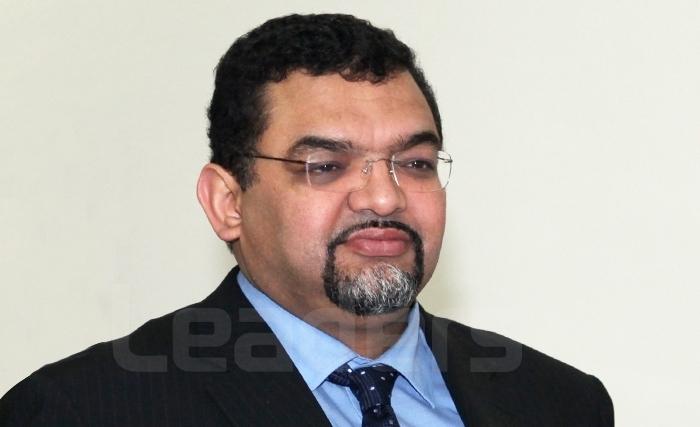 لطفي زيتون يدعو إلى عدم تجريم استهلاك المخدّرات الخفيفة