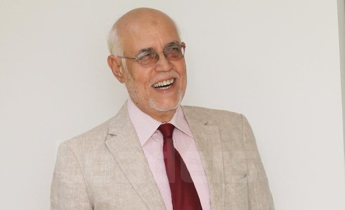 النّخــب والتعدّد واكـتـــــشــاف السّيــــاســـة
