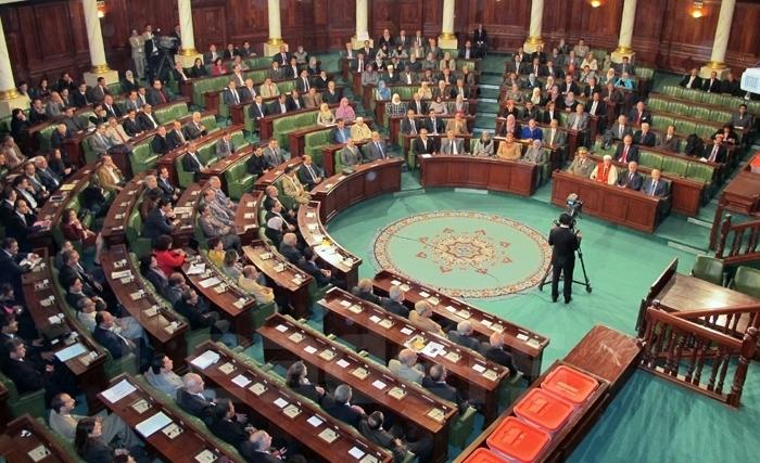 عدم دستورية القانون المتعلّق بمنح عطلة استثنائية للأعوان العموميين في الانتخابات الرئاسية والتشريعية والجهويّة والبلدية