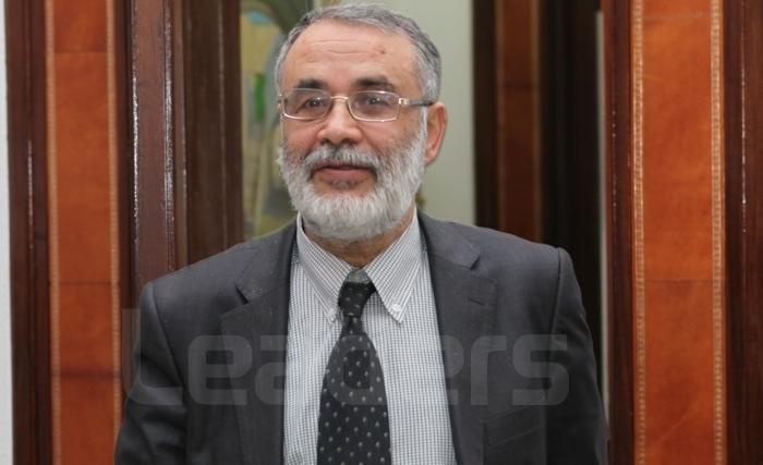 محاضرة ببيت الحكمة حول نقد أدلّة وجود الله عند ابن رشد وهيجل 