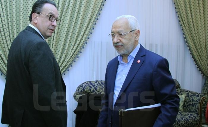 بعد تعليق العمل بوثيقة قرطاج : المأزق  