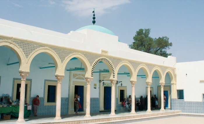 سيـدي عــامر قريــة تـونسية