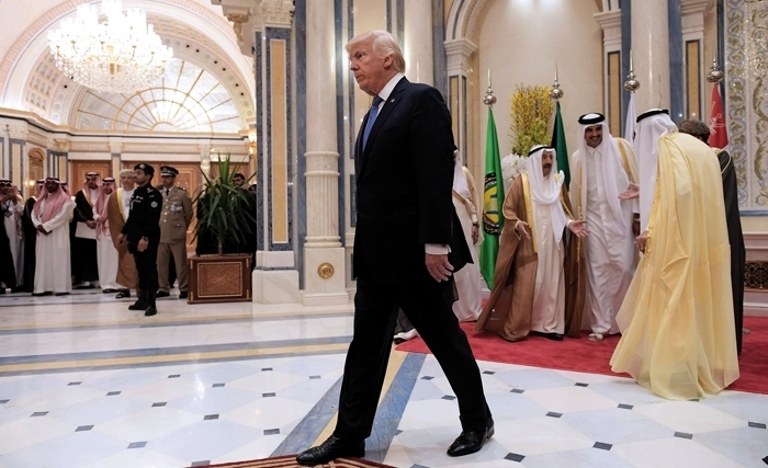 عامر بوعزّة: الخليج العربي على صفيح ساخن