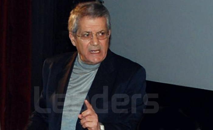 المنصف لزعر لم ينحنِ إِلَّا للموت 