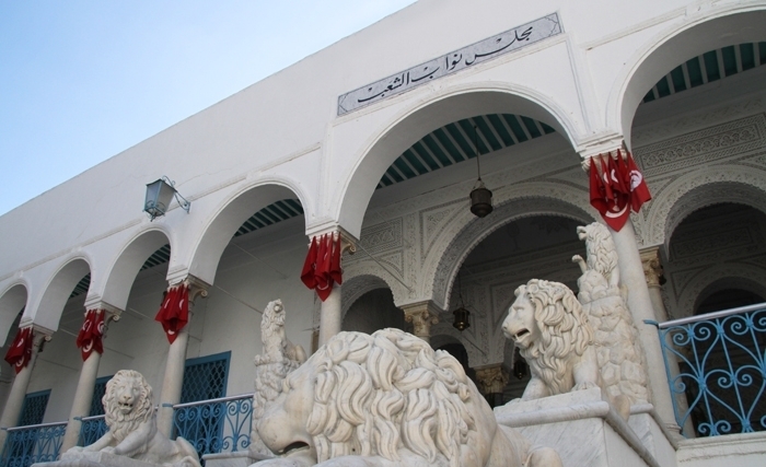 بعد تعذّر الوصول إلى اتفاق بشأن الفصول الخلافية في مشروع قانون تنقيح قانون الانتخابات والاستفتاء، الحكومة تطلب إرجاء النظر في المشروع 