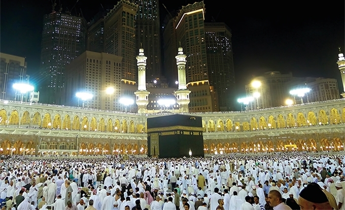 رحلات العمرة: كيف السبيل إلى تفادي الإشكالات؟ 