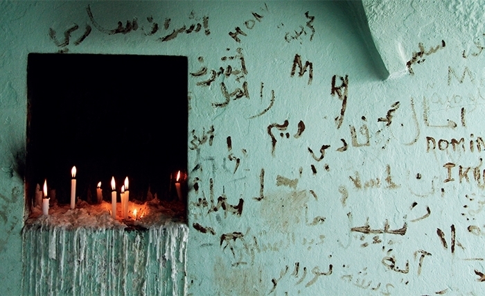 زوايا الأولياء الصّالحين: مـن رمـوز روحـانيّة إلى نجـوم حفـلات سـوقــيّـة