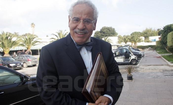 المجمع التونسي "بيت الحكمة": توضيح حول وثائق الأستاذ عزالدين باش شاوش