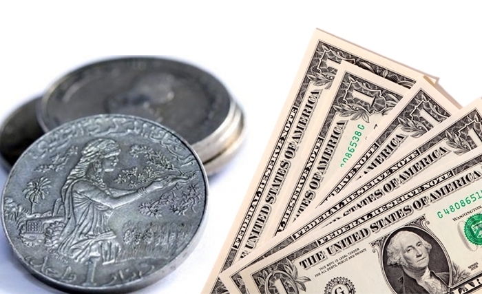 انخفاض في قيمة الدينار منذ بداية العام 2023 بنسبة 1.3٪ مقابل الأورو وارتفاعه بنسبة 1.6٪ مقابل الدولار الأمريكي