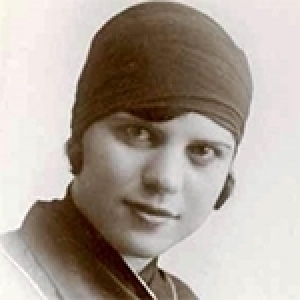 Des femmes célèbres au Proche Orient Nazira Zeineddine, comme exemple نظيرة زين الدين