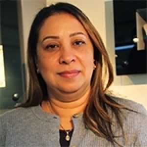 Qui est Sihem Aloui, Agrégée et docteur en histoire ancienne