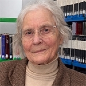 Souad Guellouz : Elle a transformé les épreuves de la vie en une ouvre éblouissante