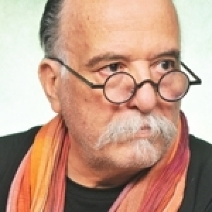 Sous nos pas, la grande fabrique du vivant : plaidoyer critique pour les lombrics